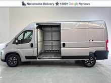 Peugeot Boxer Boxer 2.2 BlueHDi 335 Professional Panel Van 5dr Diesel Manual L3 H2 Euro 6 (s/s) (140 ps) 