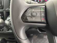 Peugeot Boxer Boxer 2.2 BlueHDi 335 Professional Panel Van 5dr Diesel Manual L3 H2 Euro 6 (s/s) (140 ps) 