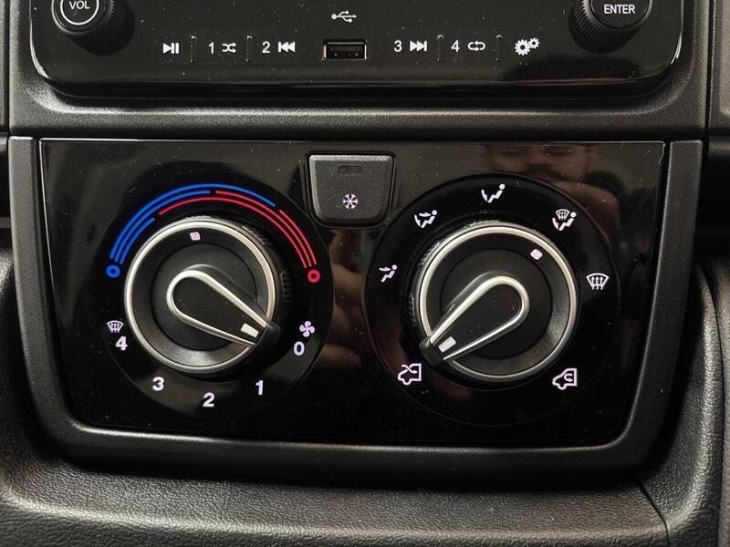 Peugeot Boxer 2.2 BlueHDi 335 Professional Panel Van 5dr Diesel Manual L3 H2 Euro 6 (s/s) (140 ps)