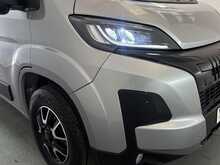 Peugeot Boxer Boxer 2.2 BlueHDi 335 Professional Panel Van 5dr Diesel Manual L3 H2 Euro 6 (s/s) (140 ps) 