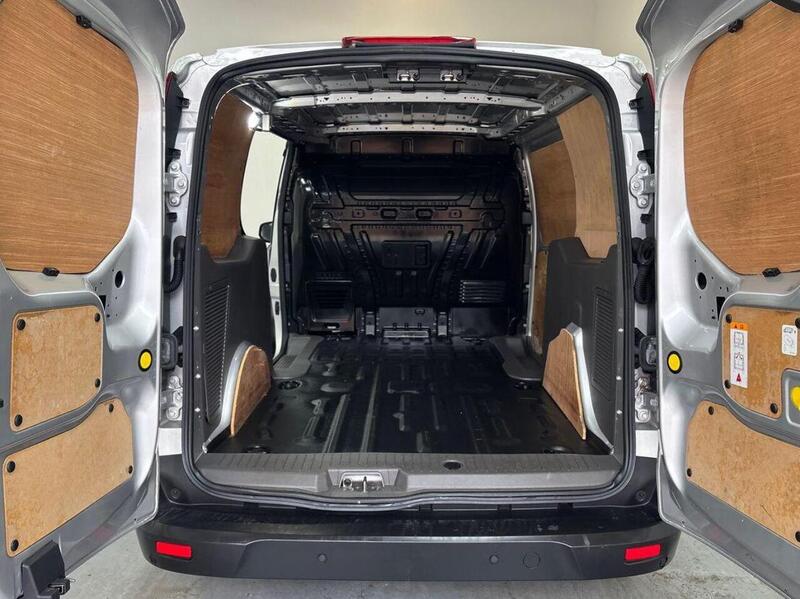 Ford Transit Connect 1.5 240 EcoBlue Limited L2 Euro 6 (s/s) 5dr