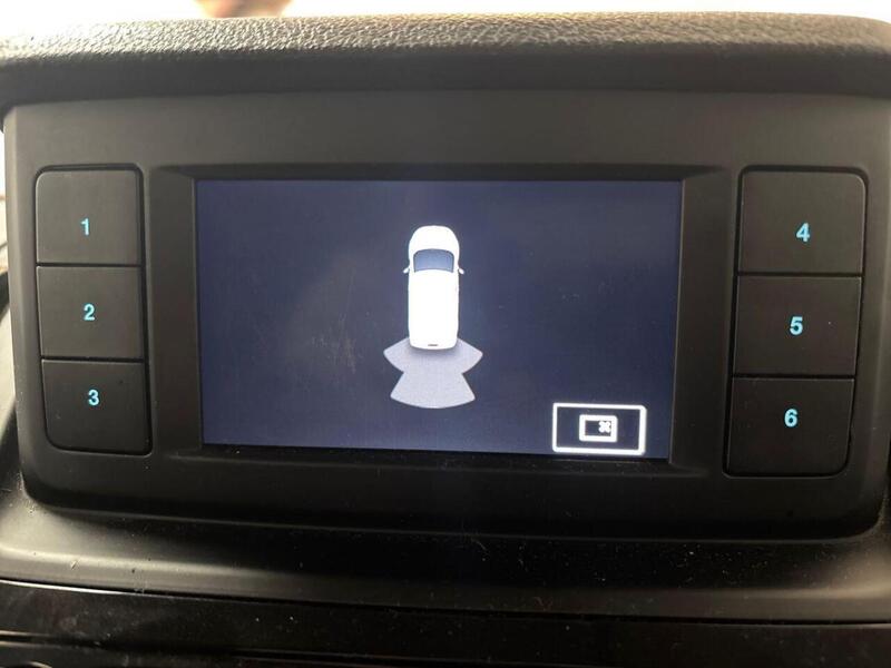 Ford Transit Connect 1.5 240 EcoBlue Limited L2 Euro 6 (s/s) 5dr