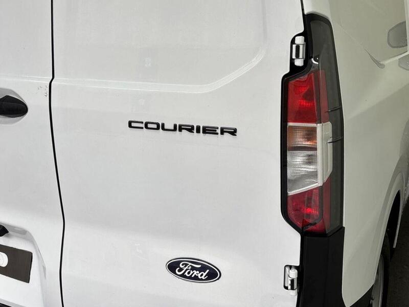 Ford Transit Courier 1.5 EcoBlue Leader SWB Euro 6 (s/s) 4dr