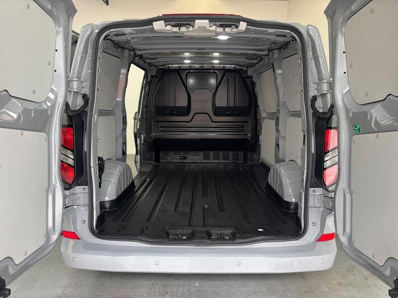Ford Transit Custom 2.0 300 EcoBlue Limited Panel Van 5dr Diesel Manual L1 H1 Euro 6 (s/s) (136 ps)