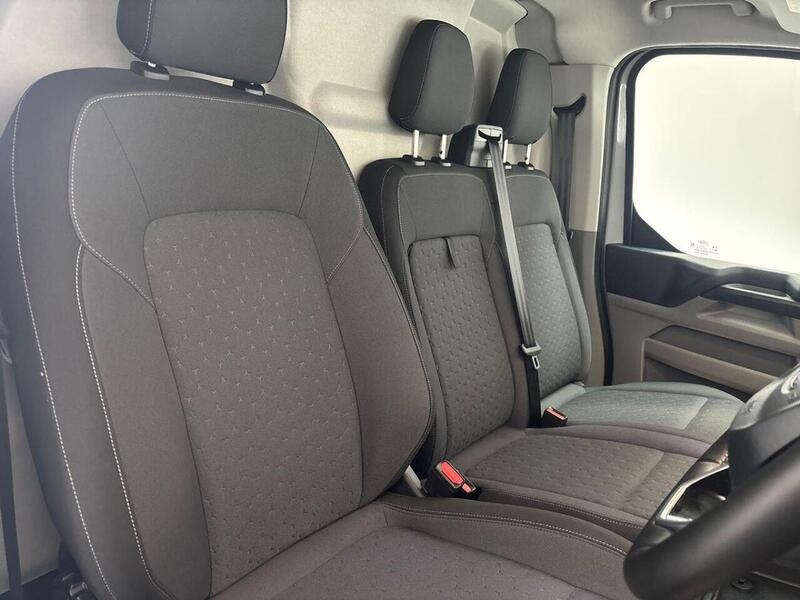 Ford Transit Custom 2.0 300 EcoBlue Limited Panel Van 5dr Diesel Manual L1 H1 Euro 6 (s/s) (136 ps)