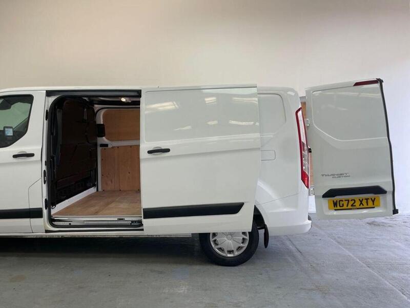 Ford Transit Custom 2.0 300 EcoBlue Trend L2 H1 Euro 6 5dr