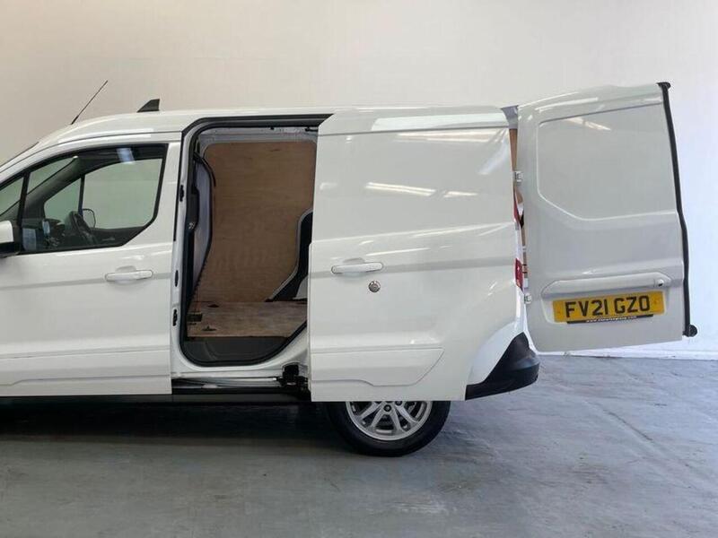 Ford Transit Connect 1.5 200 EcoBlue Limited Auto L1 Euro 6 (s/s) 5dr