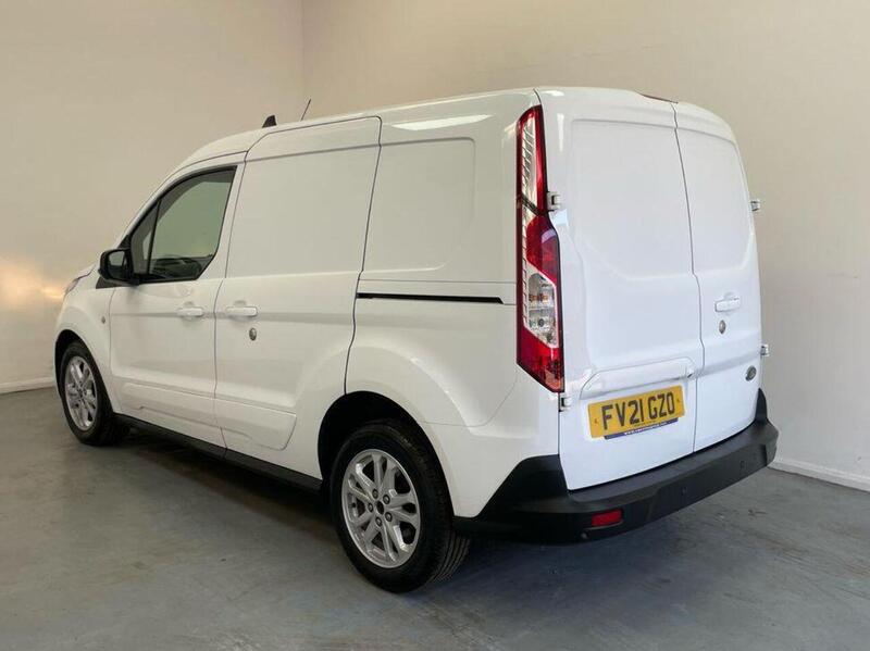 Ford Transit Connect 1.5 200 EcoBlue Limited Auto L1 Euro 6 (s/s) 5dr