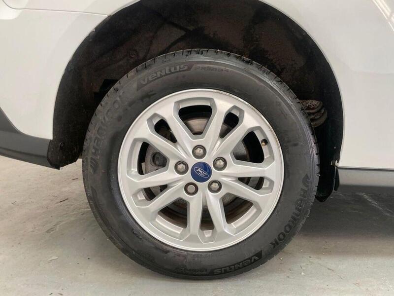 Ford Transit Connect 1.5 200 EcoBlue Limited Auto L1 Euro 6 (s/s) 5dr