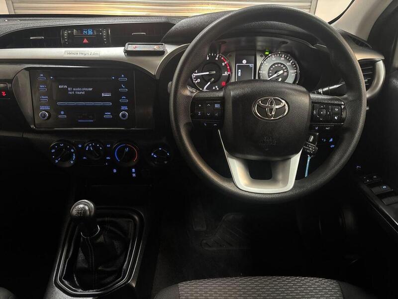 Toyota Hilux 2.4 D-4D Active Extra Cab Pickup 4WD Euro 6 (s/s) 4dr