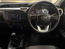 Toyota Hilux Hilux 2.4 D-4D Active Extra Cab Pickup 4WD Euro 6 (s/s) 4dr 