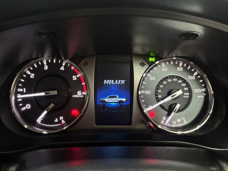 Toyota Hilux 2.4 D-4D Active Extra Cab Pickup 4WD Euro 6 (s/s) 4dr