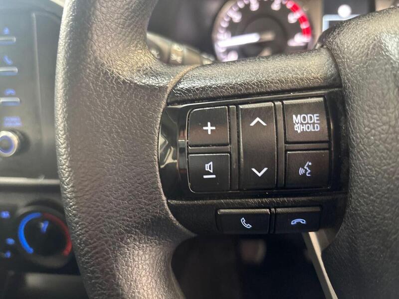 Toyota Hilux 2.4 D-4D Active Extra Cab Pickup 4WD Euro 6 (s/s) 4dr