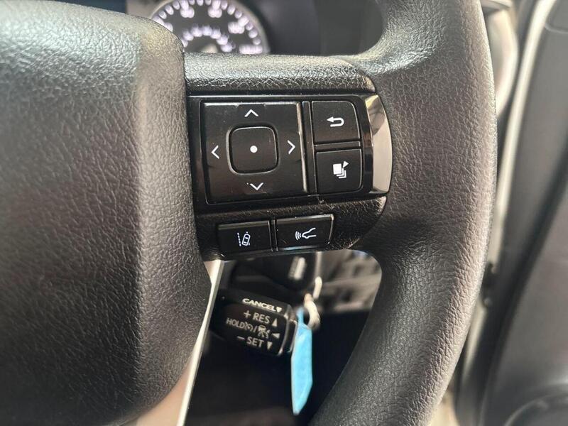 Toyota Hilux 2.4 D-4D Active Extra Cab Pickup 4WD Euro 6 (s/s) 4dr