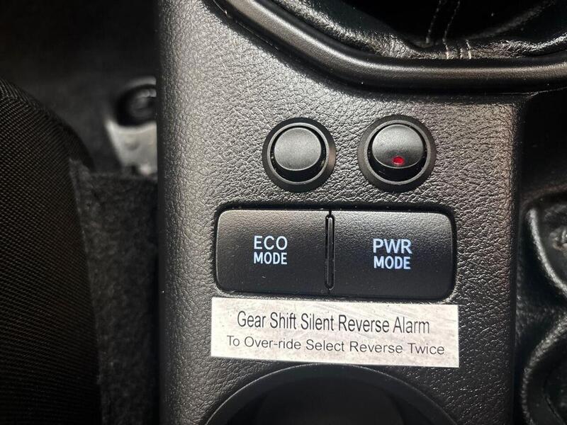 Toyota Hilux 2.4 D-4D Active Extra Cab Pickup 4WD Euro 6 (s/s) 4dr