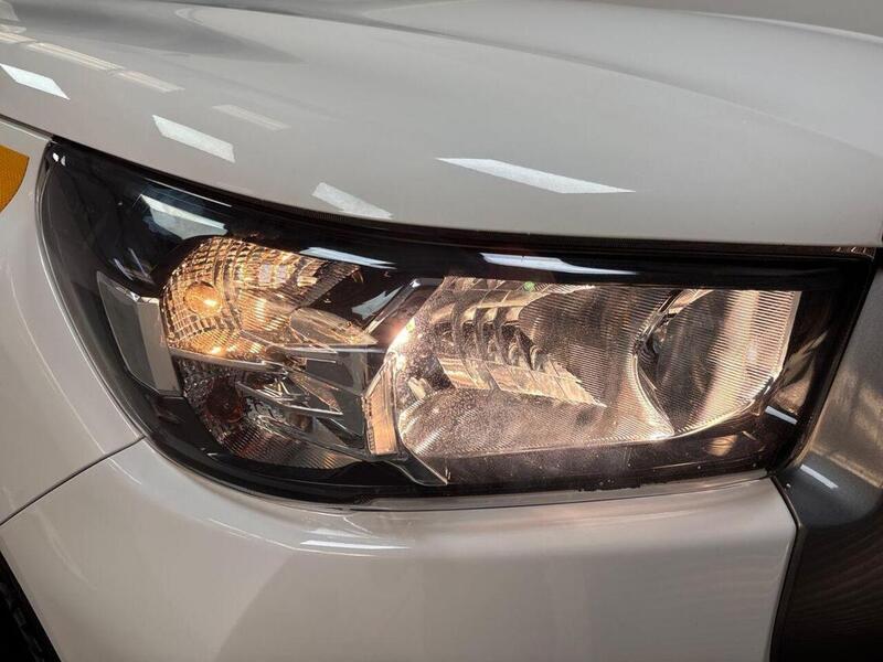 Toyota Hilux 2.4 D-4D Active Extra Cab Pickup 4WD Euro 6 (s/s) 4dr