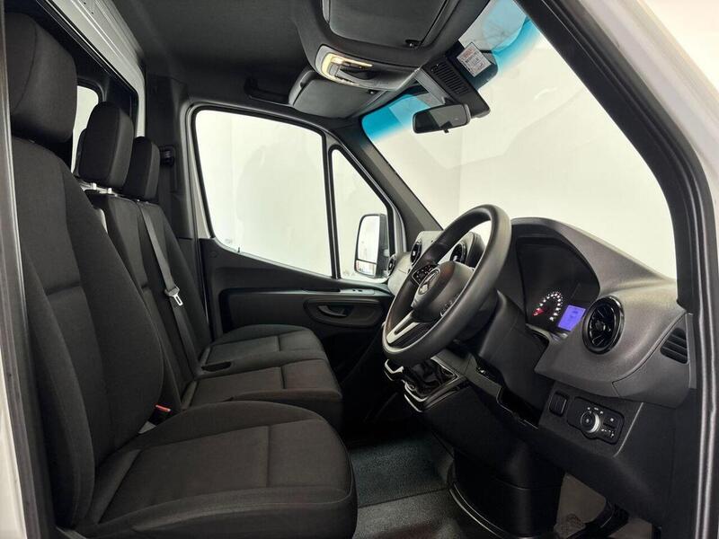 Mercedes-Benz Sprinter 2.0 315 CDI Progressive RWD L3 Euro 6 (s/s) 2dr