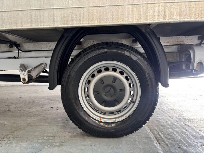 Mercedes-Benz Sprinter 2.0 315 CDI Progressive RWD L3 Euro 6 (s/s) 2dr