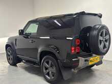 Land Rover Defender 90 Defender 90 3.0 D350 MHEV X-Dynamic HSE Hard Top SUV Auto 4WD SWB Euro 6 (s/s) 3dr 