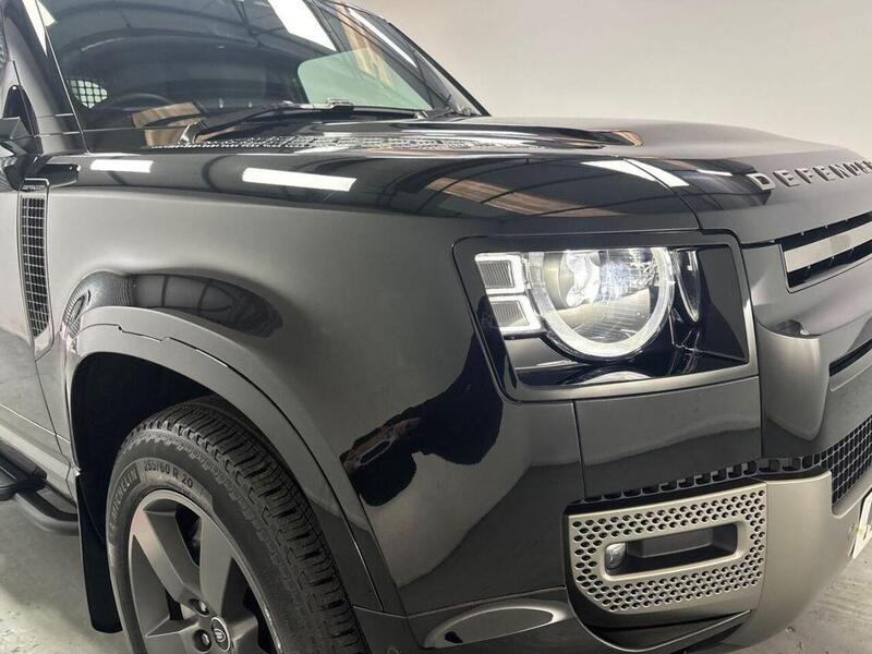 Land Rover Defender 90 3.0 D350 MHEV X-Dynamic HSE Hard Top SUV Auto 4WD SWB Euro 6 (s/s) 3dr