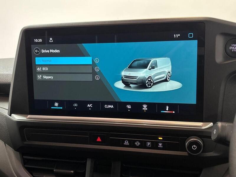 Volkswagen Transporter 2.0 TDI T28 Commerce FWD SWB Euro 6 (s/s) 5dr