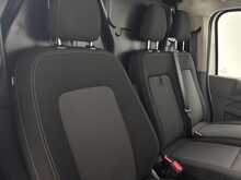 Volkswagen Transporter Transporter 2.0 TDI T30 Commerce Plus Auto FWD SWB Euro 6 (s/s) 5dr 