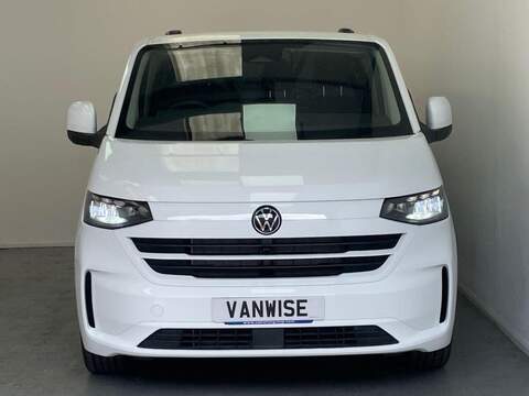 Volkswagen Transporter, Transporter 2.0 TDI T28 Commerce Panel Van 5dr Diesel Manual FWD SWB Euro 6 (s/s) (110 ps)