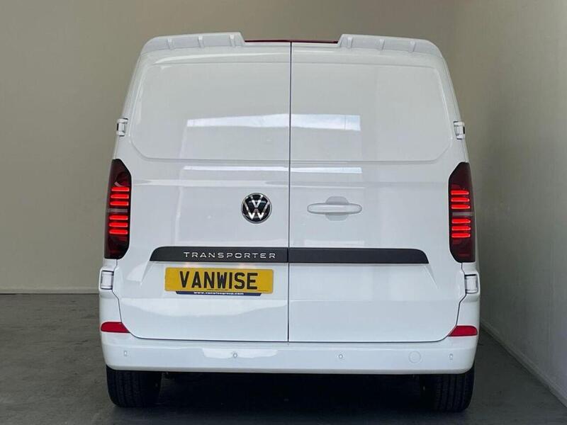 Volkswagen Transporter 2.0 TDI T28 Commerce FWD SWB Euro 6 (s/s) 5dr