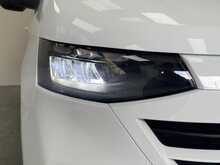 Volkswagen Transporter Transporter 2.0 TDI T28 Commerce FWD SWB Euro 6 (s/s) 5dr 