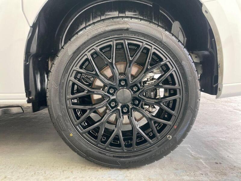 Volkswagen Transporter 2.0 TDI T28 Commerce FWD SWB Euro 6 (s/s) 5dr