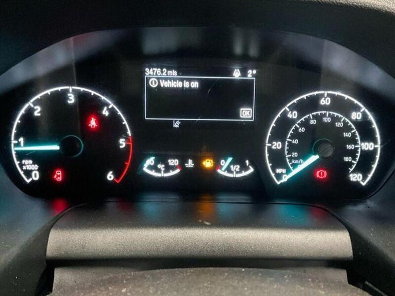 Ford Transit 2.0 470 EcoBlue Leader RWD L2 Euro 6 (s/s) 2dr (DRW)