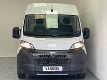 Peugeot Boxer Boxer 2.2 BlueHDi 335 Professional Panel Van 5dr Diesel Manual L3 H2 Euro 6 (s/s) (140 ps) 