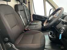 Peugeot Boxer Boxer 2.2 BlueHDi 335 Professional Panel Van 5dr Diesel Manual L3 H2 Euro 6 (s/s) (140 ps) 