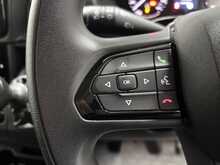 Peugeot Boxer Boxer 2.2 BlueHDi 335 Professional Panel Van 5dr Diesel Manual L3 H2 Euro 6 (s/s) (140 ps) 