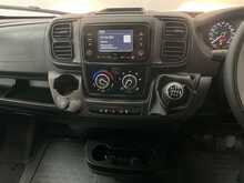 Peugeot Boxer Boxer 2.2 BlueHDi 335 Professional Panel Van 5dr Diesel Manual L3 H2 Euro 6 (s/s) (140 ps) 