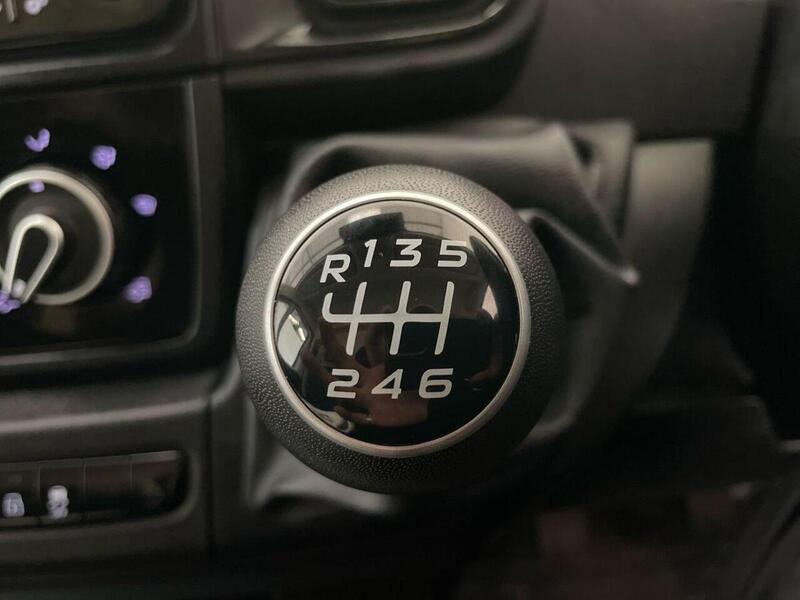 Peugeot Boxer 2.2 BlueHDi 335 Professional Panel Van 5dr Diesel Manual L3 H2 Euro 6 (s/s) (140 ps)
