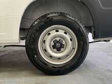 Peugeot Boxer Boxer 2.2 BlueHDi 335 Professional Panel Van 5dr Diesel Manual L3 H2 Euro 6 (s/s) (140 ps) 