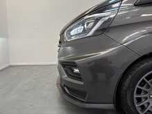 Ford Transit Custom Transit Custom 2.0 320 EcoBlue Limited Crew Van Auto L1 H1 Euro 6 5dr 