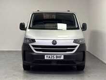 Volkswagen Transporter Transporter 2.0 TDI T28 Commerce Plus FWD SWB Euro 6 (s/s) 5dr 