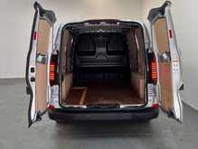 Volkswagen Transporter Transporter 2.0 TDI T28 Commerce Plus FWD SWB Euro 6 (s/s) 5dr 