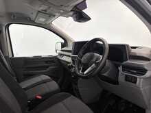 Volkswagen Transporter Transporter 2.0 TDI T28 Commerce Plus FWD SWB Euro 6 (s/s) 5dr 