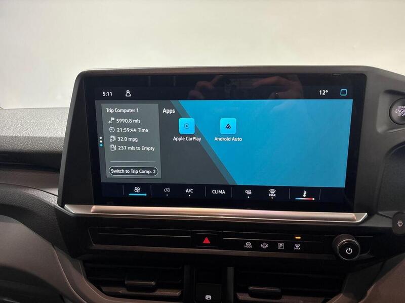 Volkswagen Transporter 2.0 TDI T28 Commerce Plus FWD SWB Euro 6 (s/s) 5dr