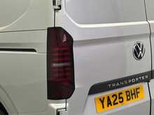 Volkswagen Transporter Transporter 2.0 TDI T28 Commerce Plus FWD SWB Euro 6 (s/s) 5dr 