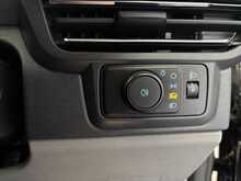 Ford Transit Custom Transit Custom 2.0 300 EcoBlue Limited L1 H1 Euro 6 (s/s) 5dr 