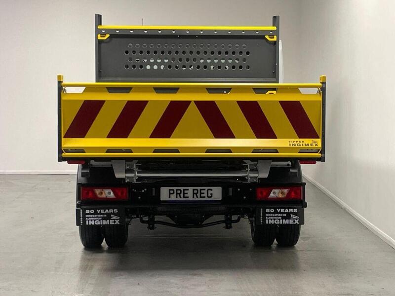 Ford Transit 2.0 350 EcoBlue Leader Chassis Double Cab 4dr Diesel Manual RWD L3 Euro 6 (s/s) (130 ps)
