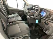 Ford Transit 2.0 350 EcoBlue Leader Chassis Double Cab 4dr Diesel Manual RWD L3 Euro 6 (s/s) (130 ps) 