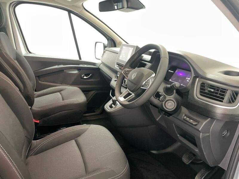 Renault Trafic 2.0 dCi Blue SL30 Extra Sport Auto L1 H1 Euro 6 (s/s) 5dr