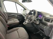 Renault Trafic 2.0 dCi Blue SL30 Extra Sport Auto L1 H1 Euro 6 (s/s) 5dr 