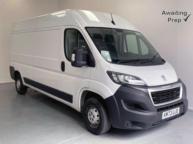 Peugeot Boxer 2.2 BlueHDi 335 Professional Premium + L3 H2 Euro 6 (s/s) 5dr