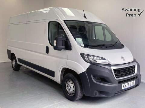 Peugeot Boxer, Boxer 2.2 BlueHDi 335 Professional Premium + L3 H2 Euro 6 (s/s) 5dr